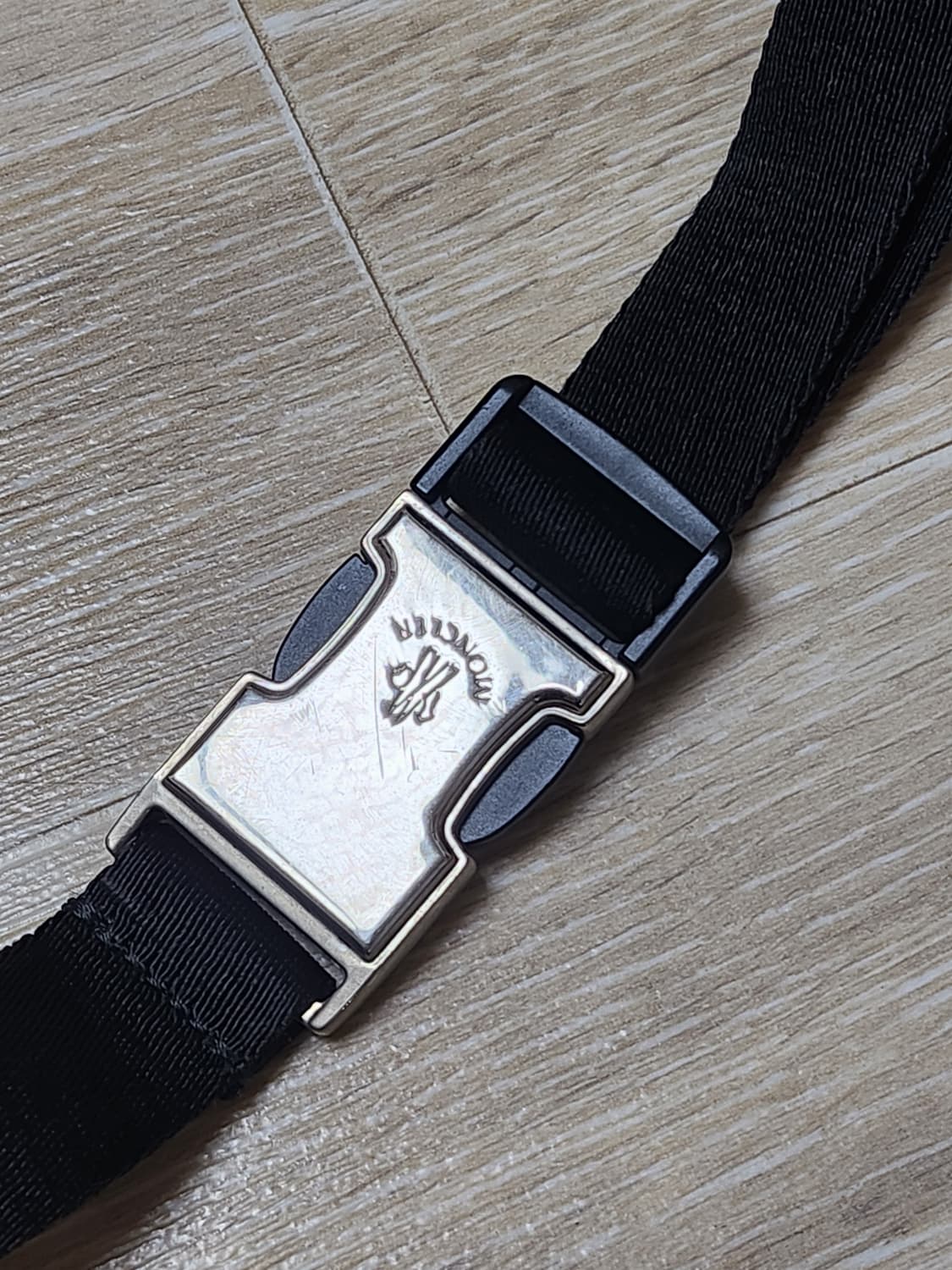 몽클레어 벨트백 상품이미지4