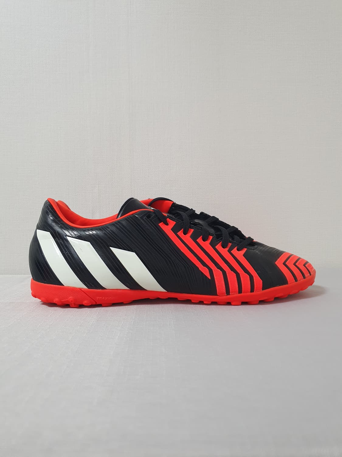 285mm 아디다스 풋살화 압솔라도 인스팅트 TF  상품이미지1