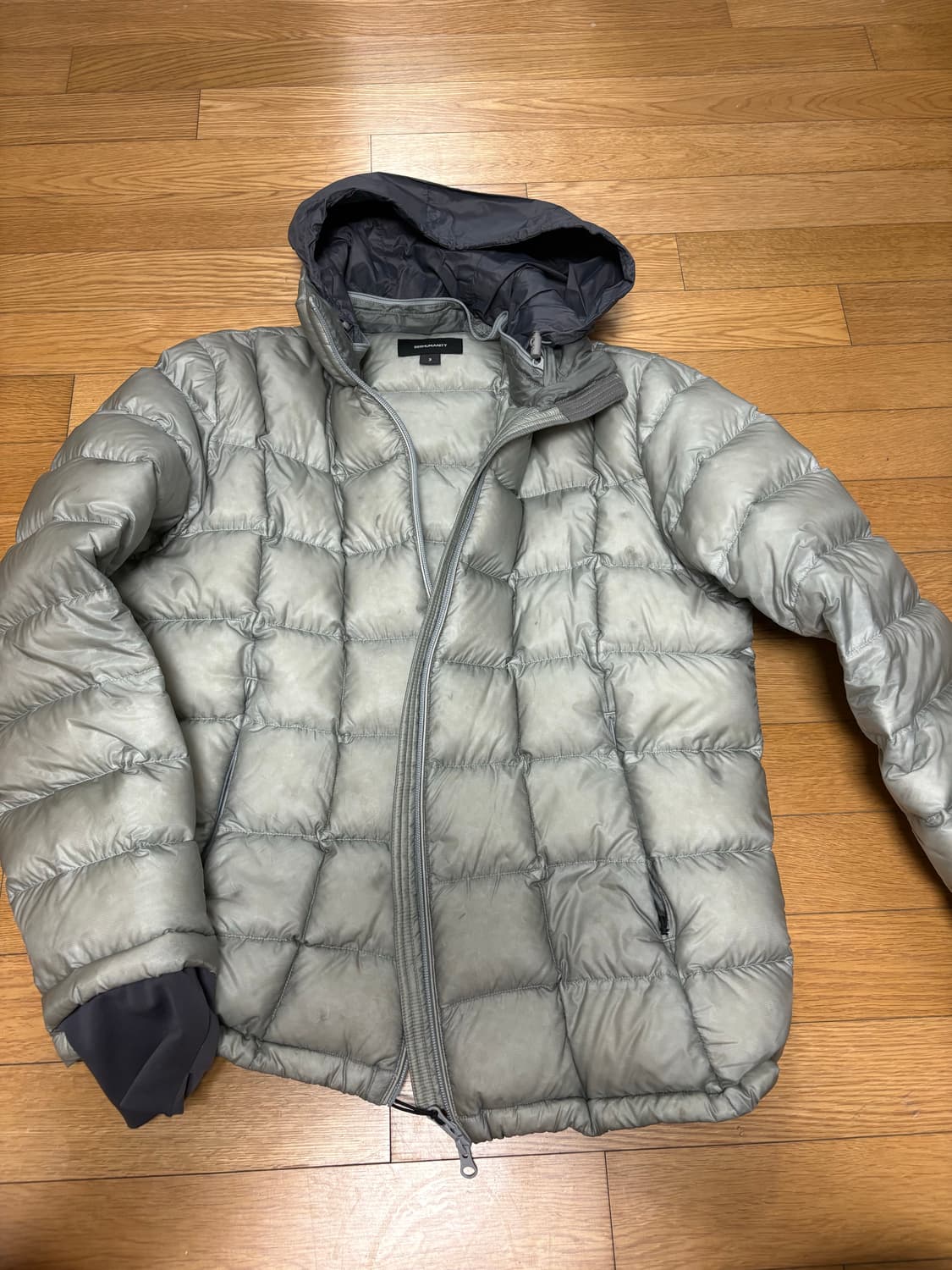 999휴머니티 모듈러 경량패딩 그레이 상품이미지5