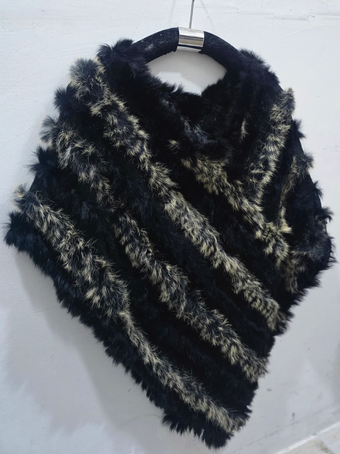 레빗퍼니트숄 상품이미지1