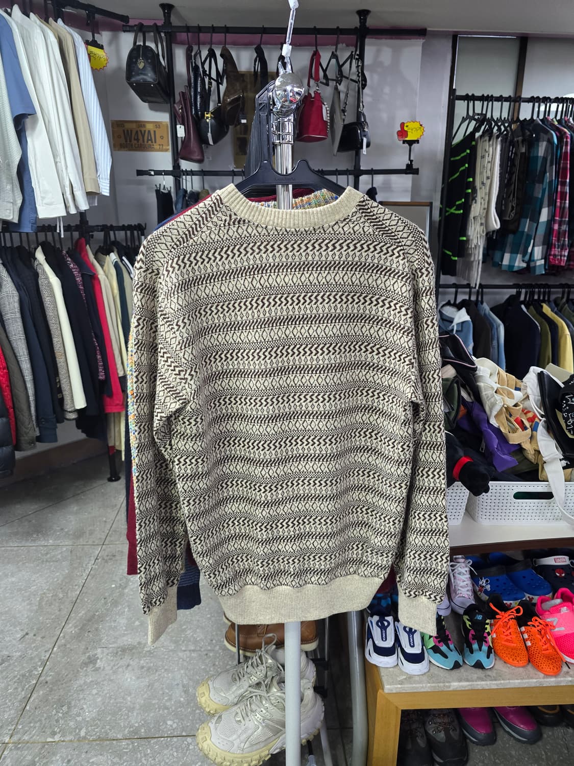 OFFROAD 브이넥 패턴 니트 (1254) 상품이미지2