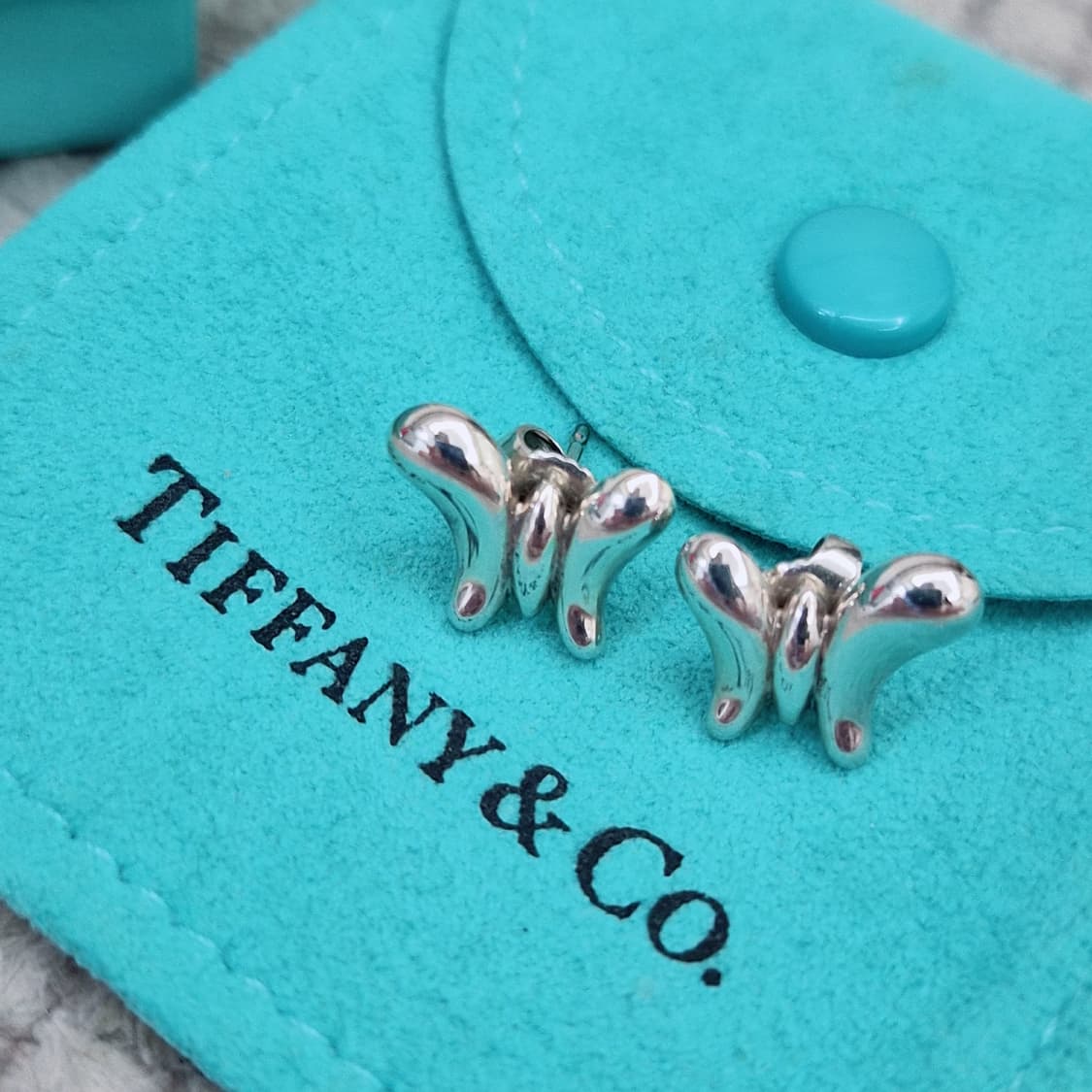 티파니 정품 한정판 나비 귀걸이 상품이미지2