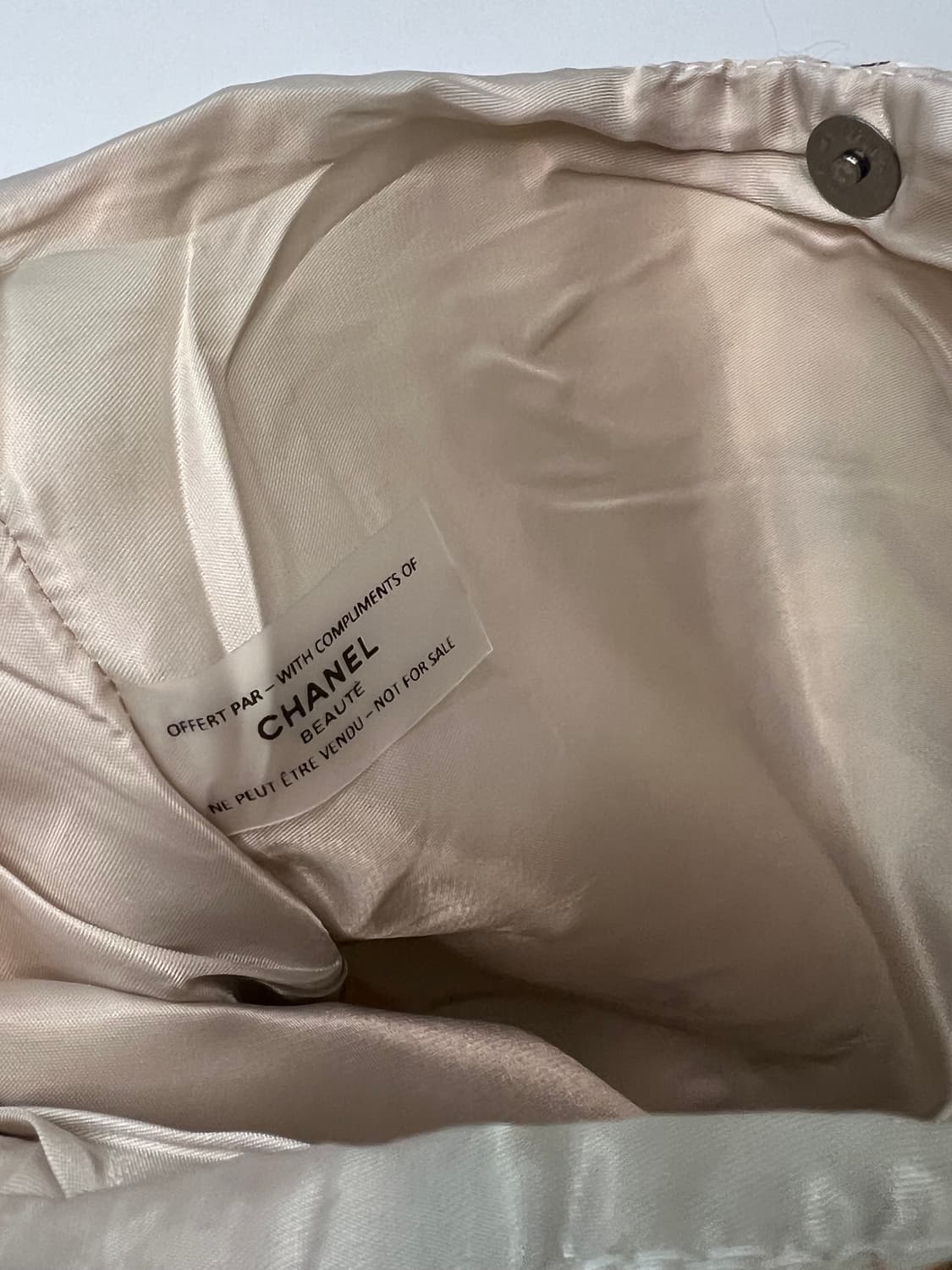 샤넬 뷰티 vip 에코백 캔버스  상품이미지3