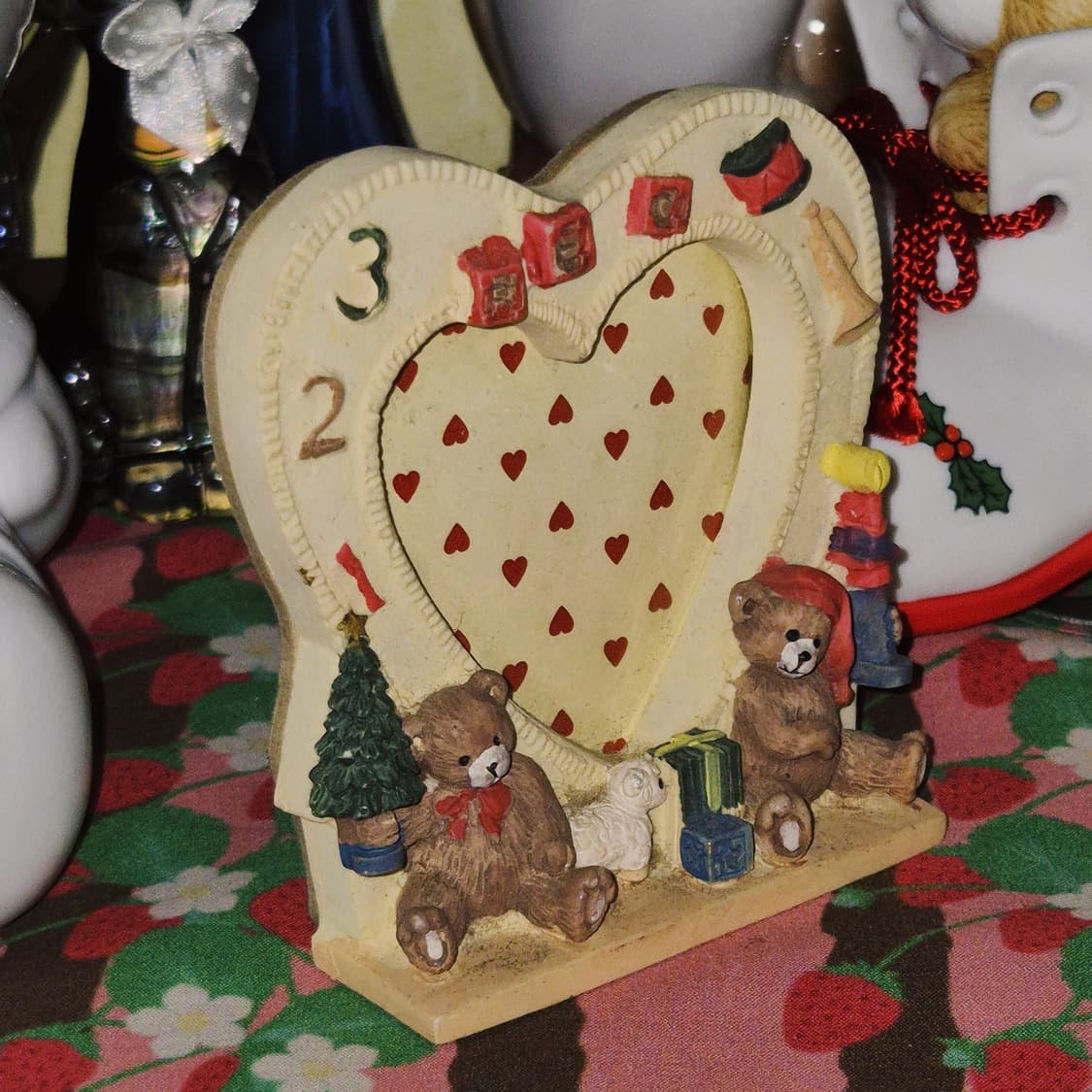 90s 레트로 테디베어 하트 피겨린 액자 상품이미지8