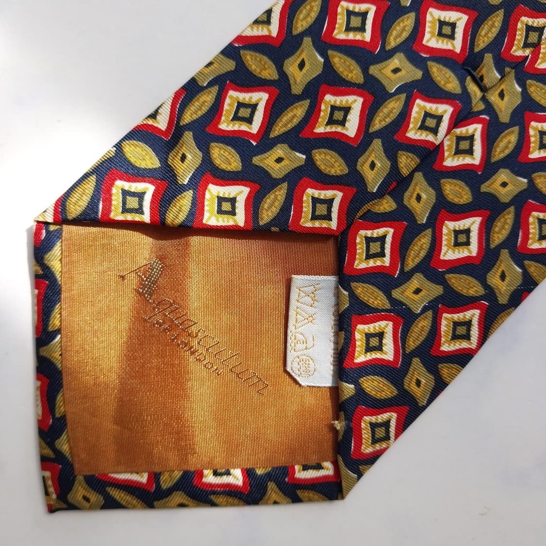 아쿠아스큐텀 넥타이 네이비 올리브 레드 패턴 A+등급 K2391
 상품이미지8