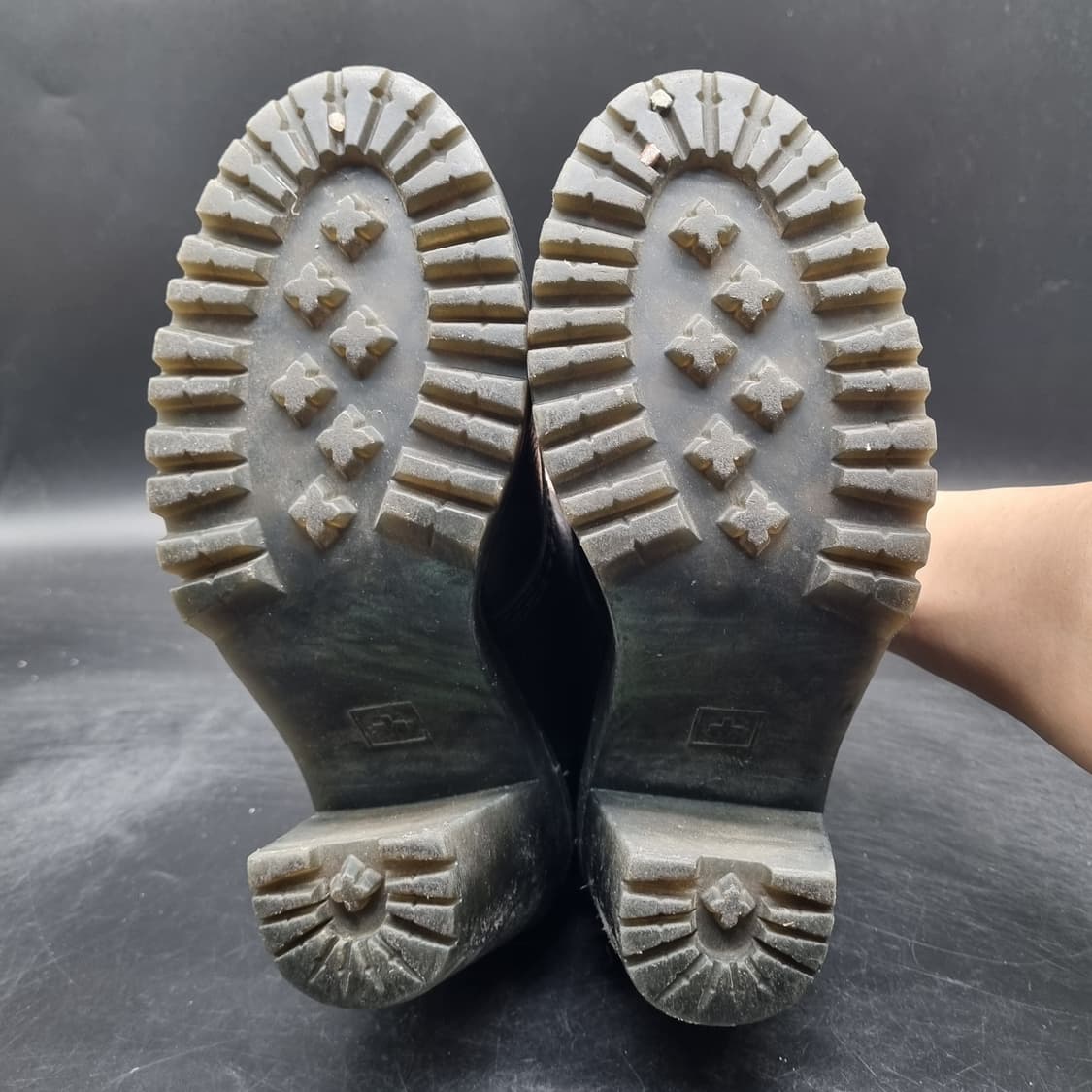 닥터마틴 켄드라 쉬폴 여성힐부츠250 굽10 상품이미지3