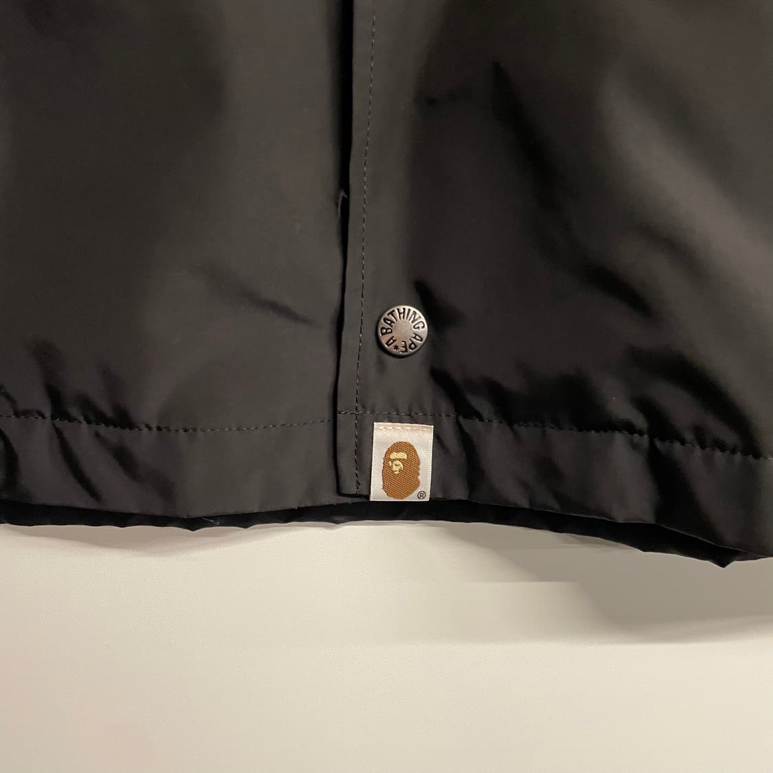 꼼데가르송 x 베이프 코치자켓 상품이미지4