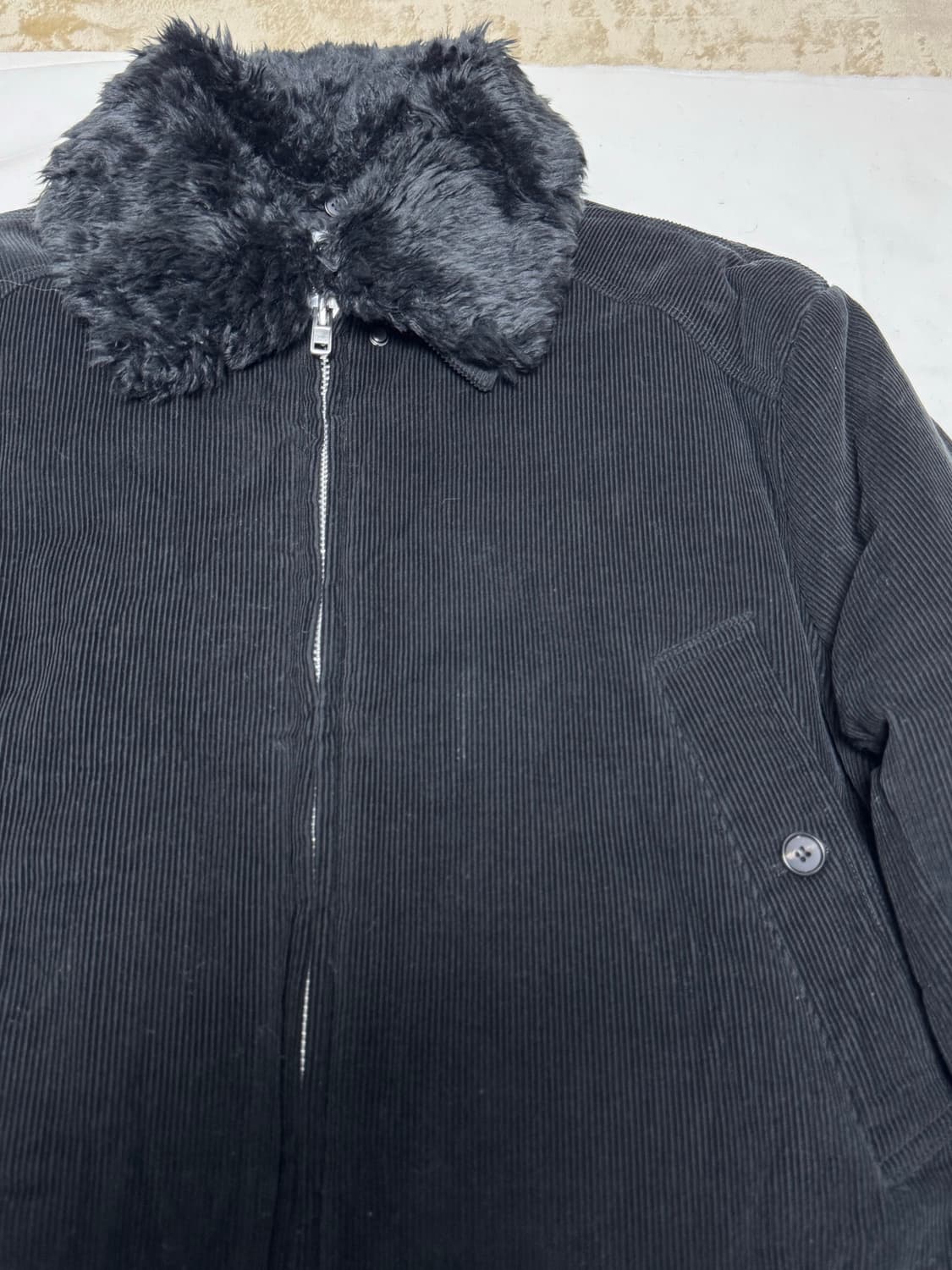 알렌느 / 디테쳐블 카라 코듀로이 패딩 블루종 (블랙) / 2 상품이미지5