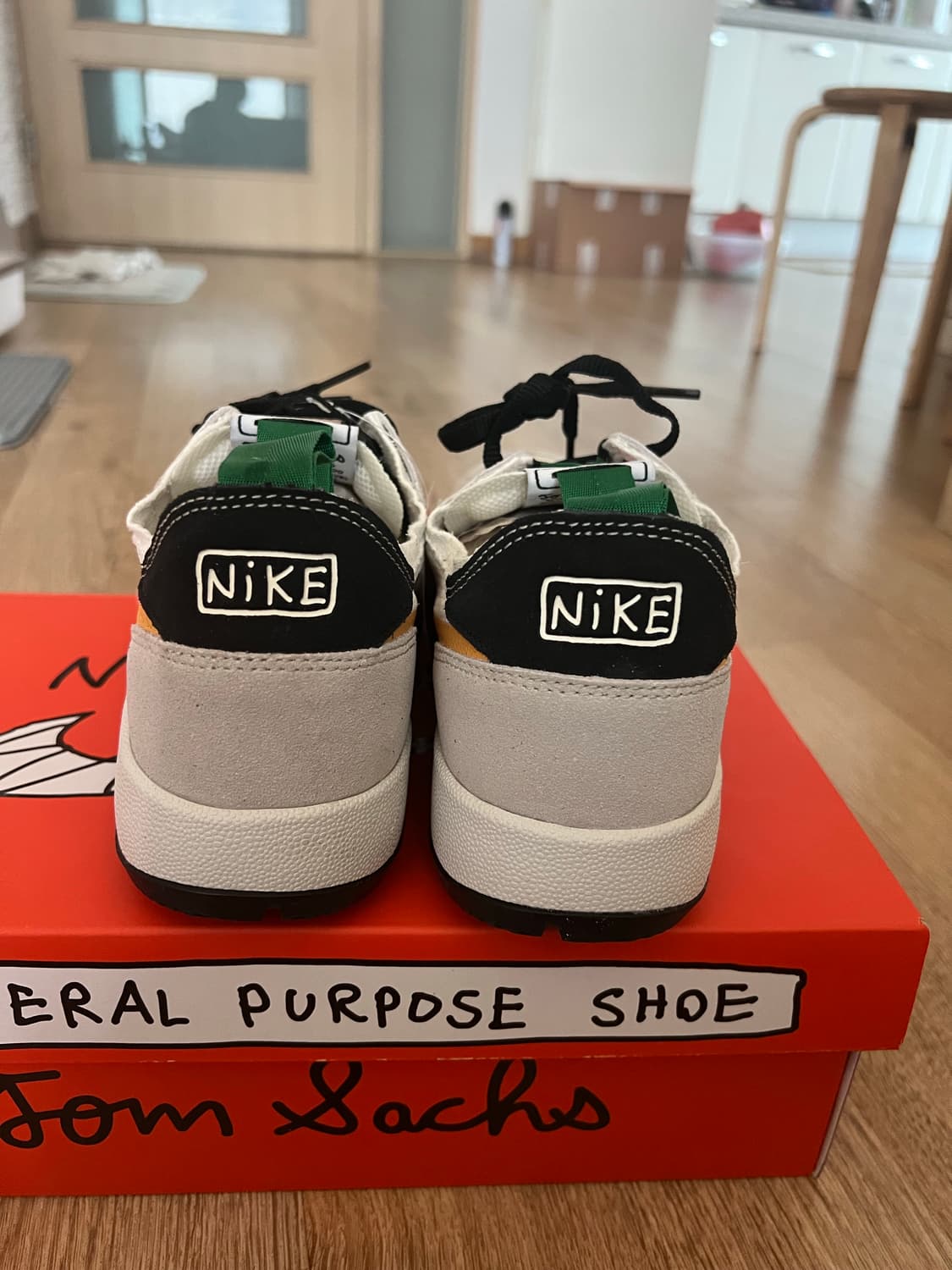 265)정품 새상품 나이키X톰삭스 제너럴 퍼포즈 슈파인 그린 상품이미지4