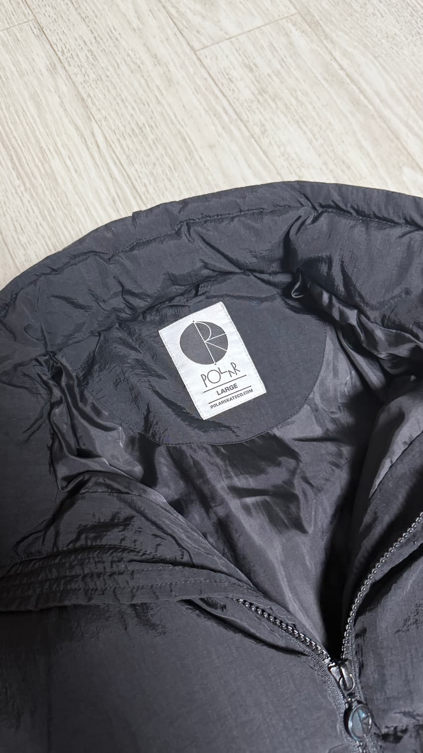 [L] 폴라스케이트 포켓 푸퍼 구스다운 블랙 상품이미지2