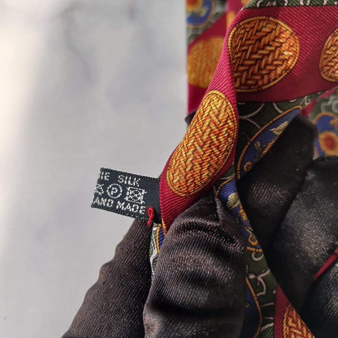 디올 실크 레드 빈티지 오너먼트 넥타이 9.8cm A등급 A19082
 상품이미지10