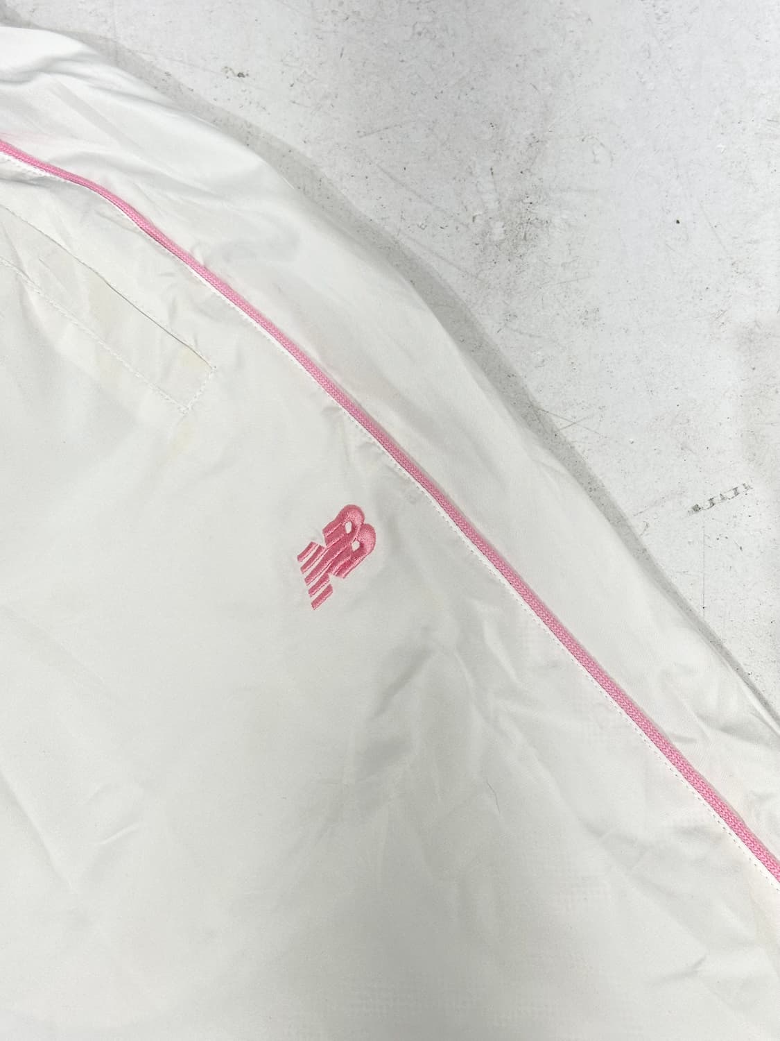 뉴발란스 화이트 딸기우유 핑크 사이드 라인 트랙 팬츠 추리닝 바지 M 상품이미지6