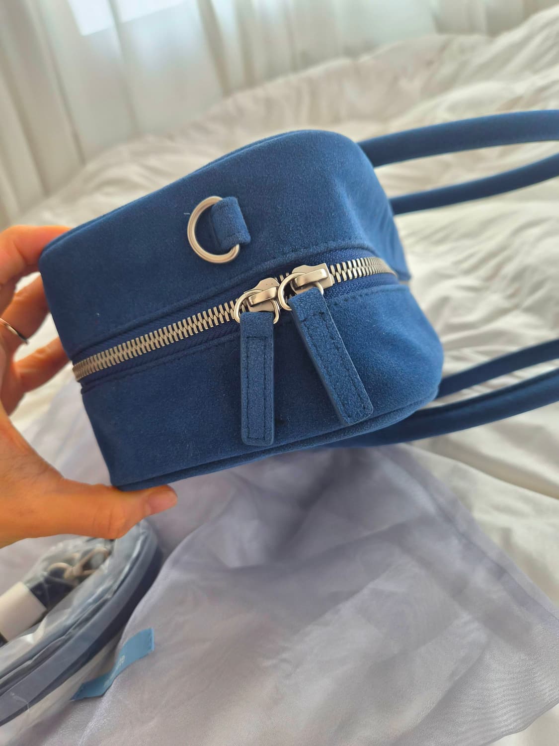 (품절대란)노앤뮤트 스웨이드 바게트백 상태좋음 무배O 상품이미지3