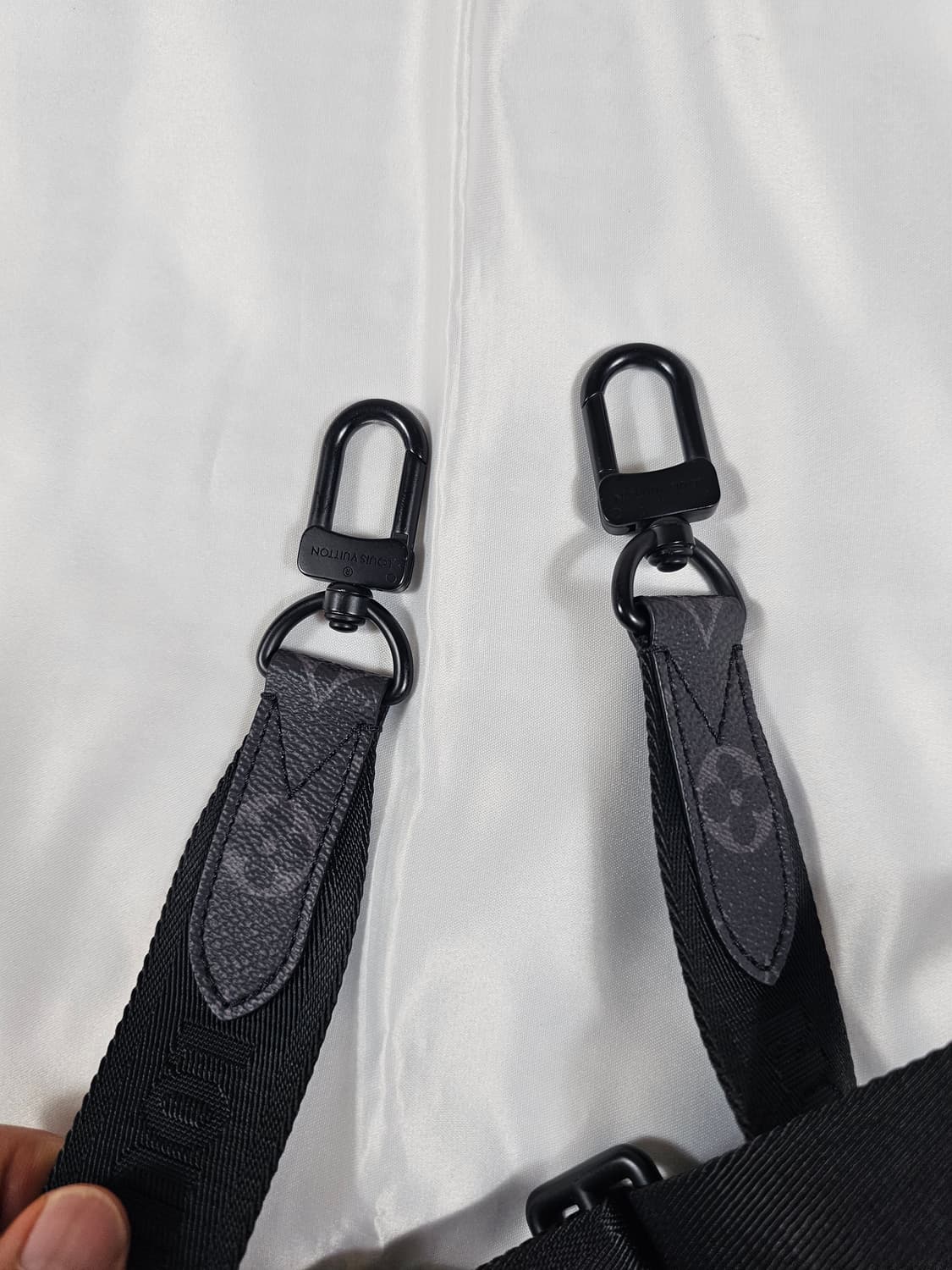 루이비통멀티포쉐트스트랩 상품이미지4