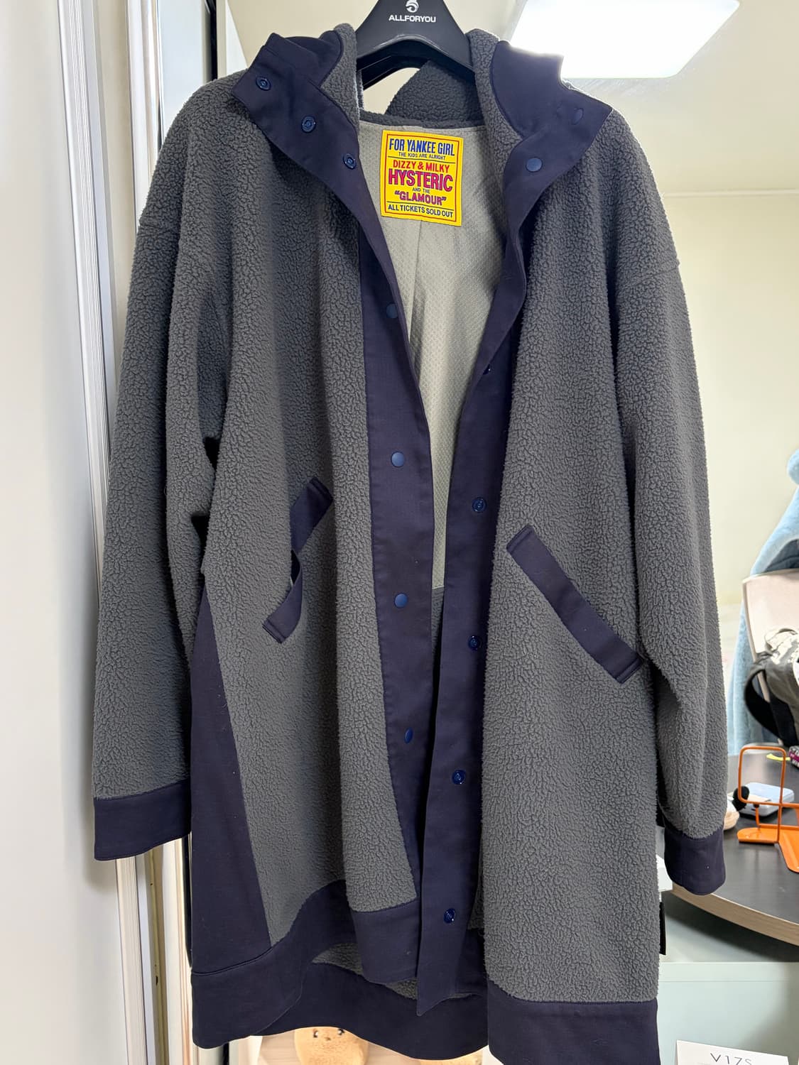 히스테릭 글래머 롱 마운틴 코트 상품이미지1