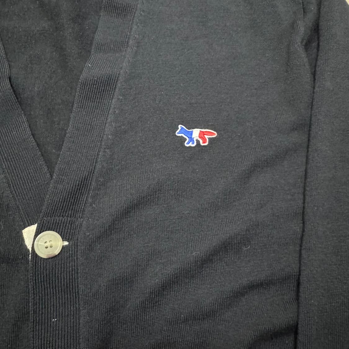 메종키츠네 스몰로고 니트 가디건 상품이미지3