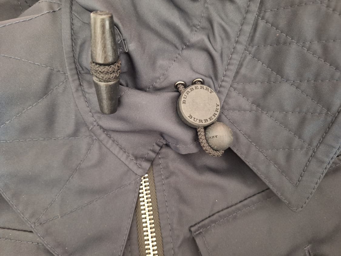 버버리 봄버 후드 자켓 상품이미지4