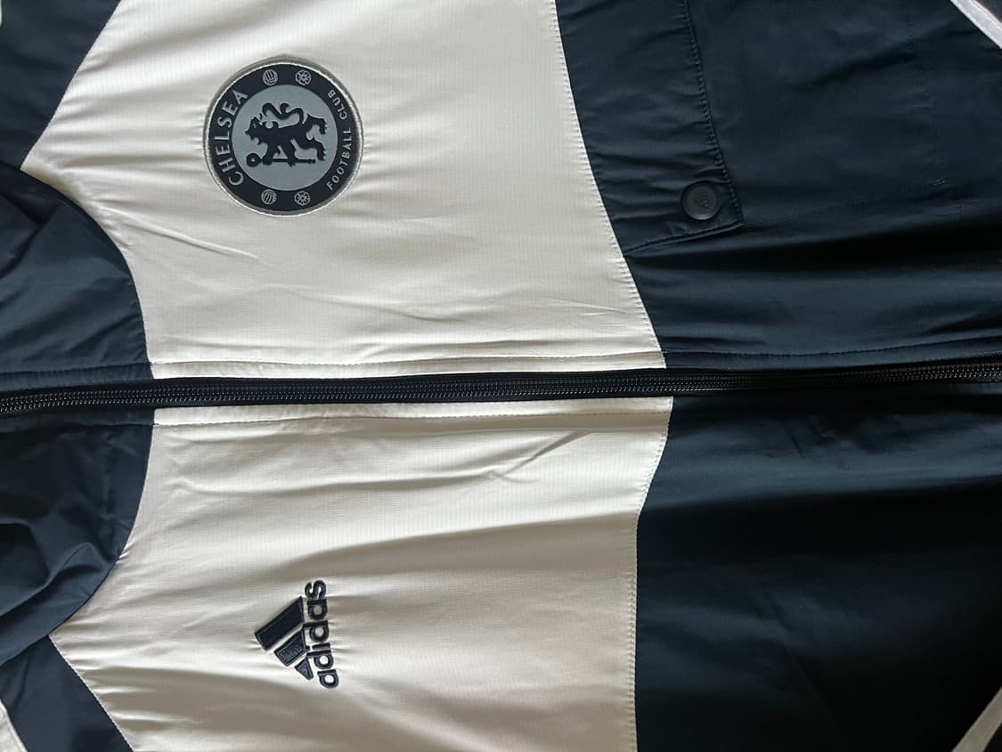 아디다스 패딩 상품이미지2