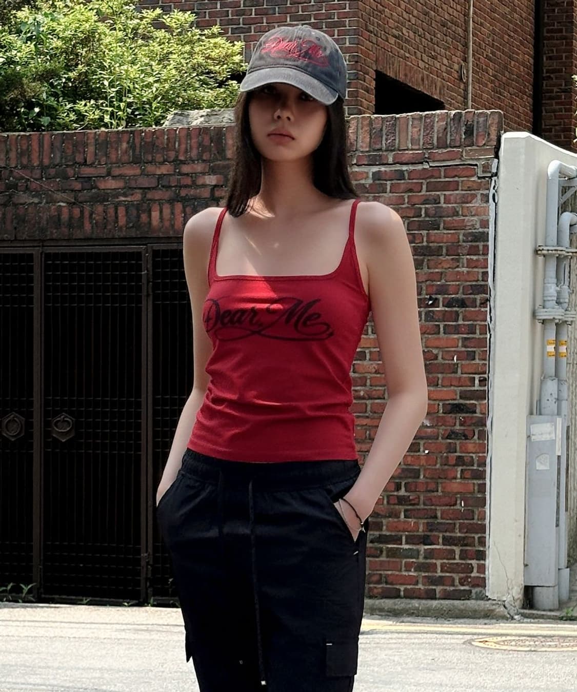 디어미 스퀘어넥 로고 슬리브리스 레드 M 상품이미지1