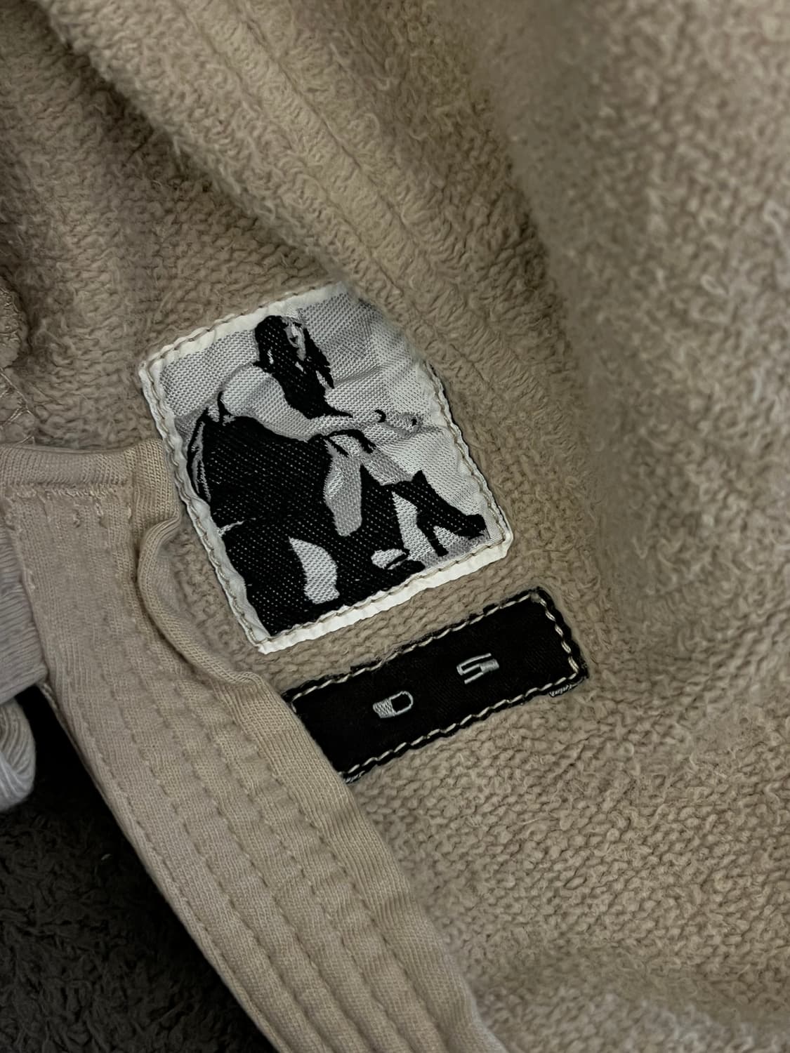 릭오웬스 피쉬테일 후디 집업 처분 S 넉넉  상품이미지3