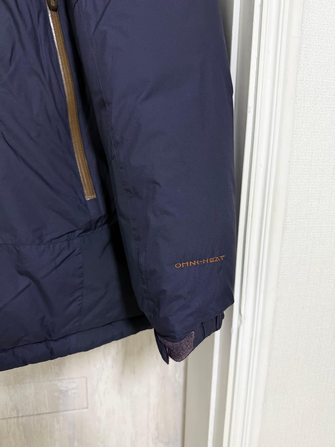 남성 M 100추천 / 콜롬비아 옴니히트 구스 대장패딩 네이비 상품이미지5