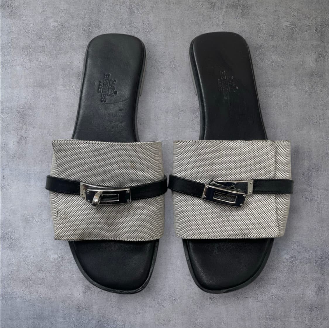 에르메스 Hermes 줄리아 캔버스 슬리퍼 샌들 39 상품이미지1