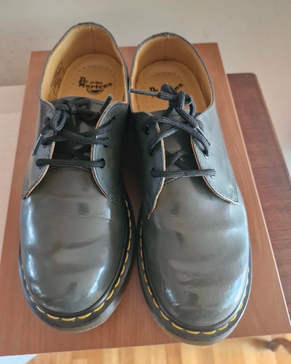 닥터마틴 1461W 유광 uk7 260  상품이미지1