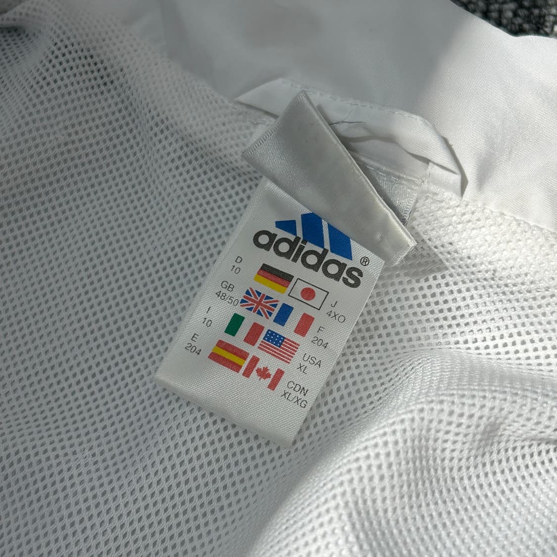 아디다스 00’s 올드스쿨 바람막이 상품이미지9