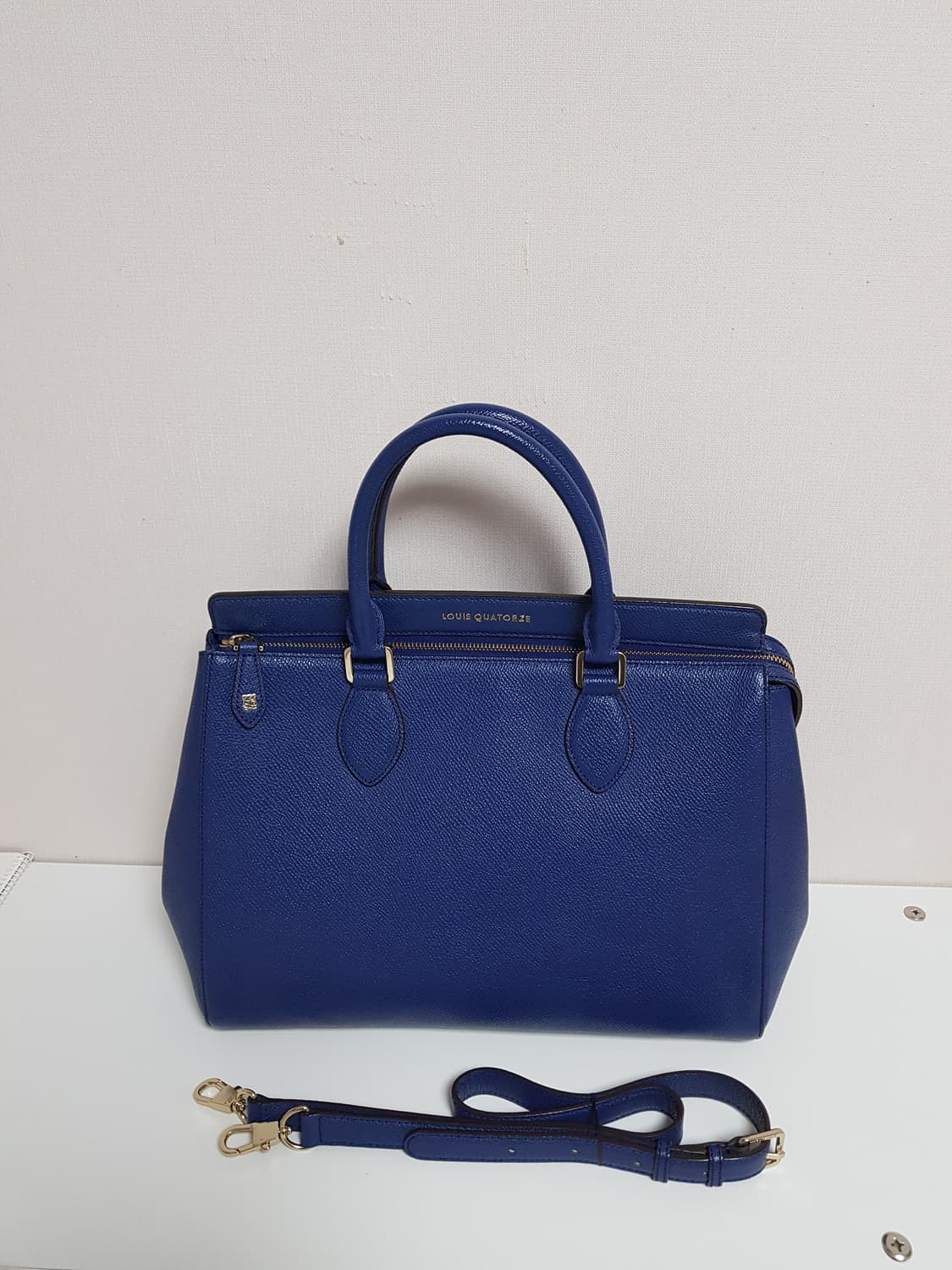 루이가또즈 숄더 겸 토드백 ㅡ 거의 새제품 상품이미지1