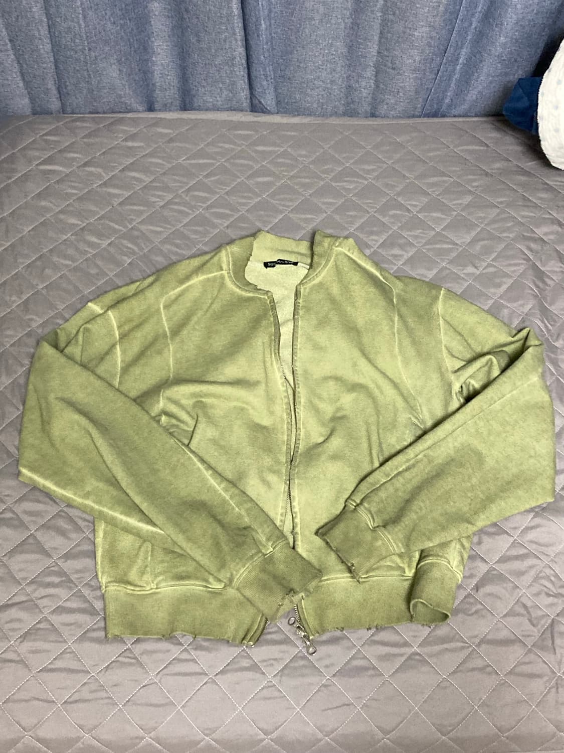 9999Archive 웨이브 슬림 봄버 자켓 24f/w 라이트 그린 상품이미지3