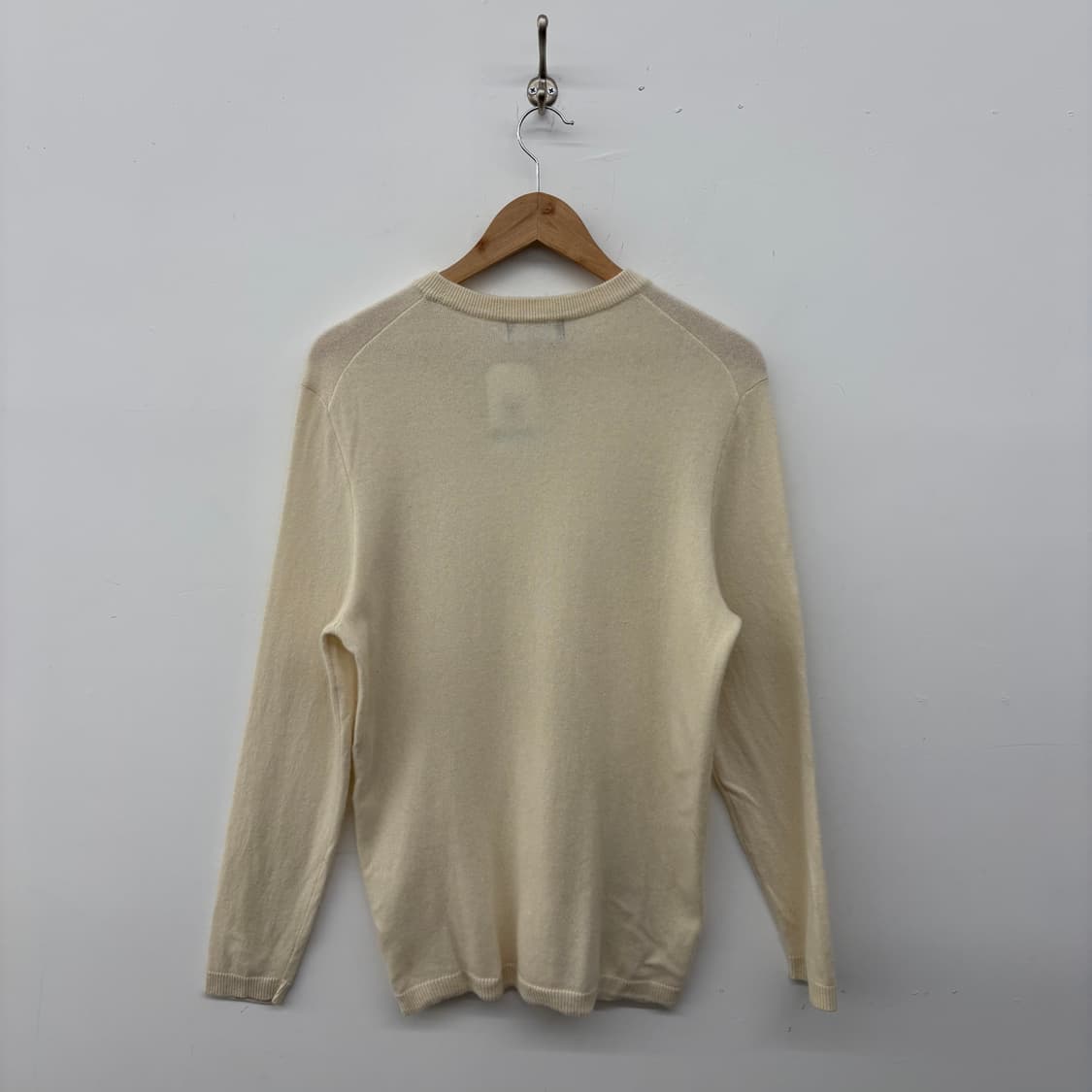 무신사 스탠다드 아이보리 캐시미어 니트 L 상품이미지4