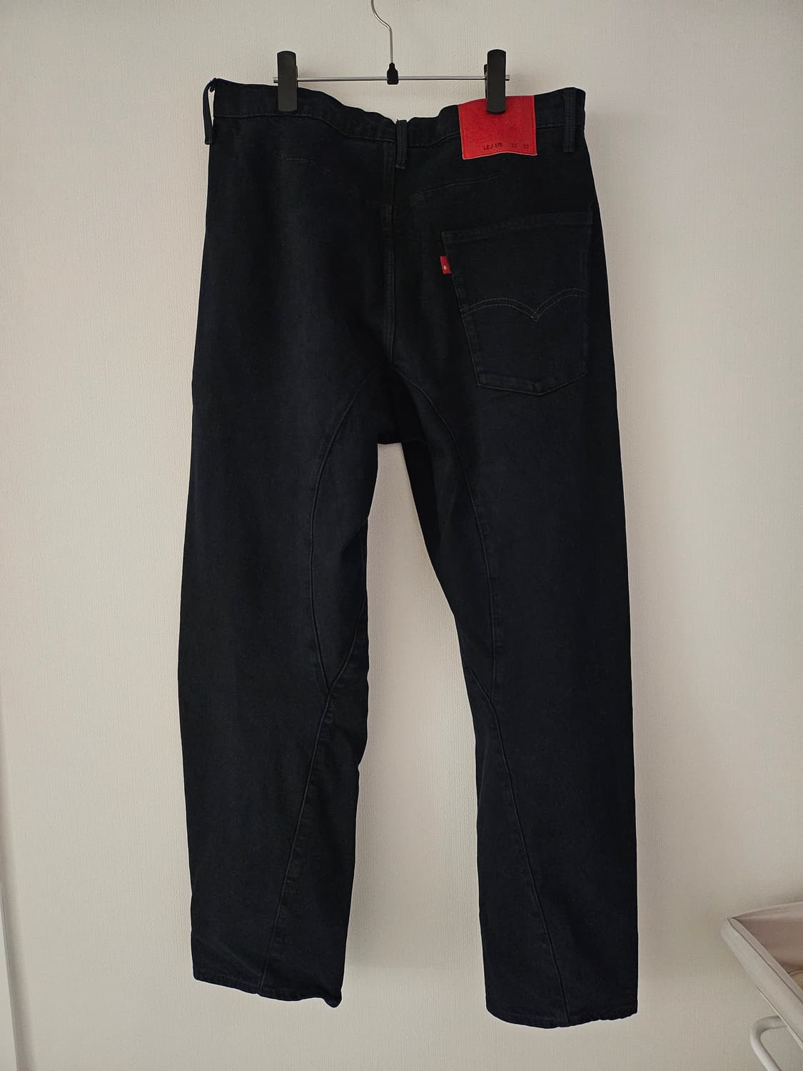 리바이스 엔지니어드 블랙진 상품이미지2