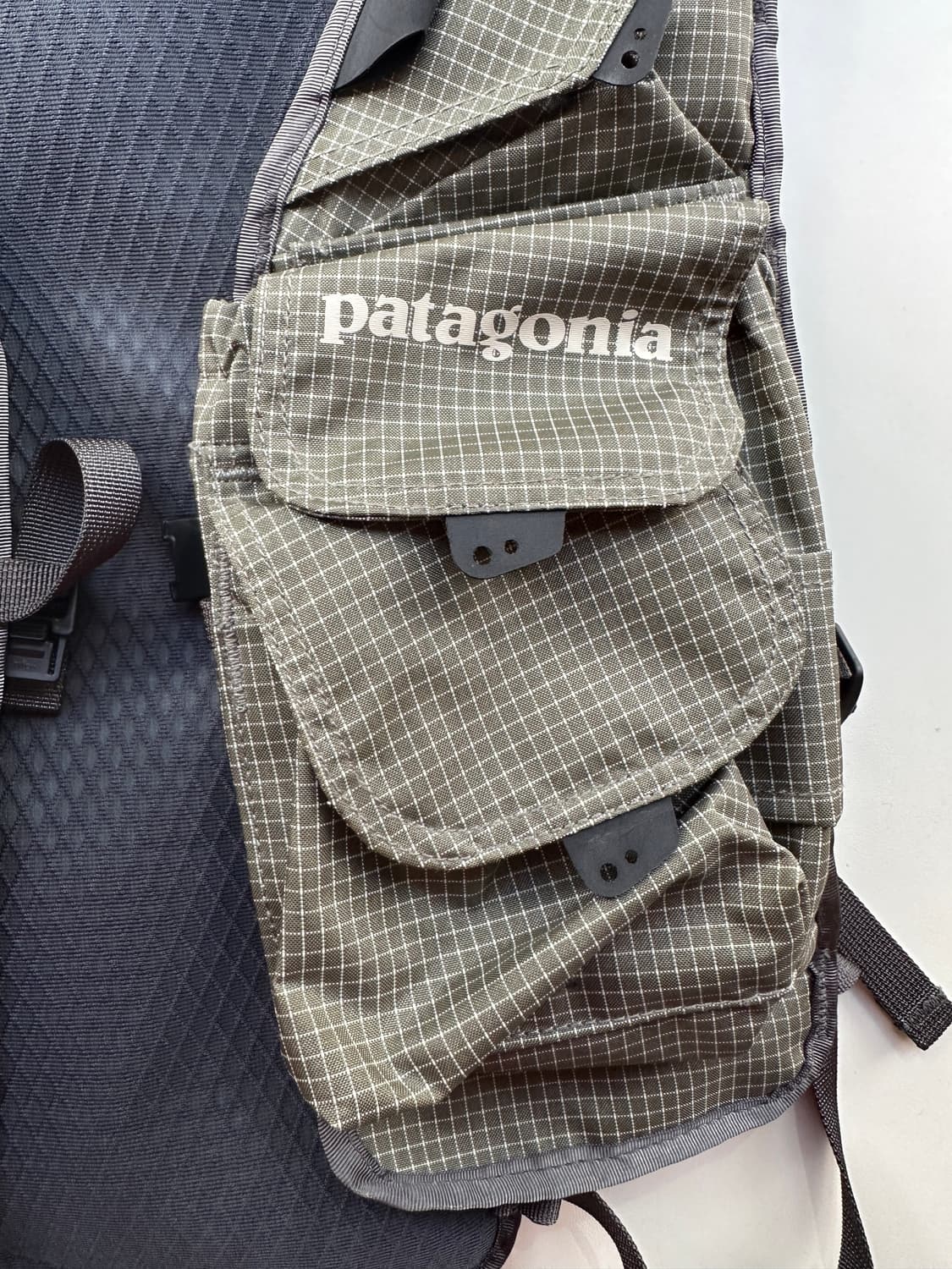 Patagonia Hybrid Backpack Vest (S/M) 상품이미지3
