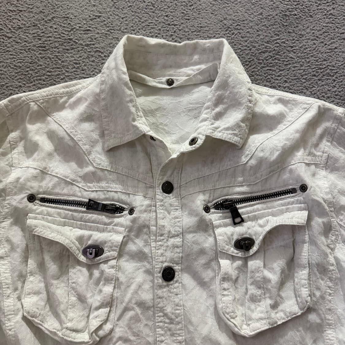 In the attic shirt 상품이미지2