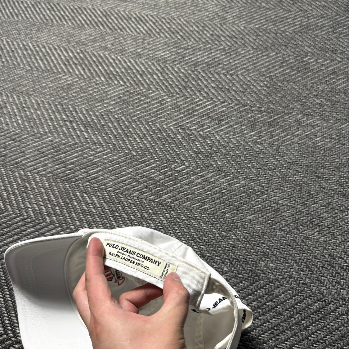 랄프로렌 폴로진스 P.J.C 자수 패치 화이트 볼캡 모자 상품이미지3