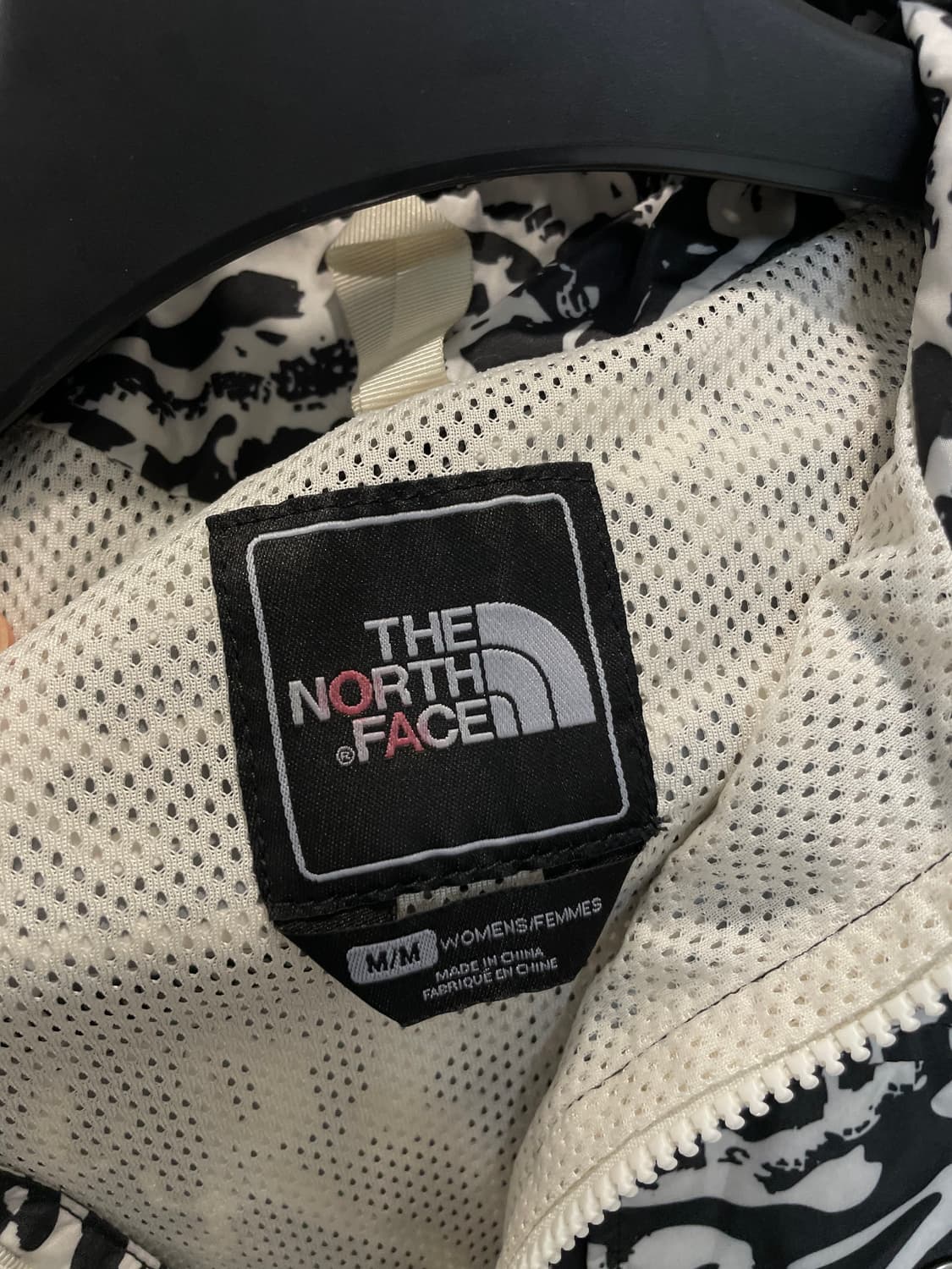 (M/M) 노스페이스 포인트 패턴 포켓 바람막이 자켓 상품이미지6