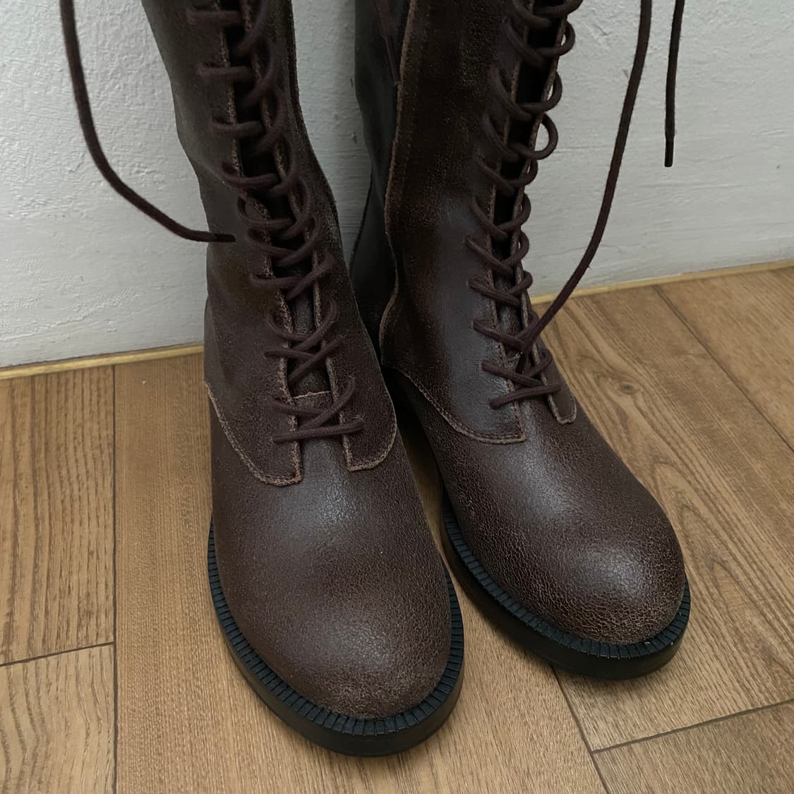 Zara 플랫 레더 롱부츠 상품이미지5