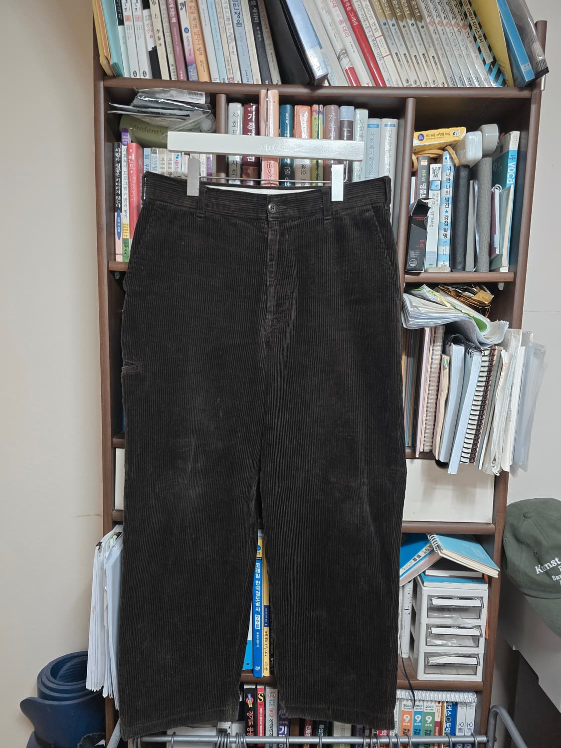 유니클로U 코듀로이 와이드핏 워크팬츠 32 [82] 상품이미지2