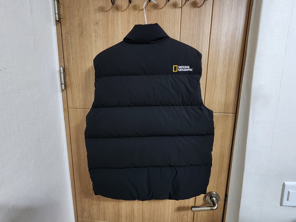 (100)내셔널지오그래픽 다운 패딩 조끼 상품이미지3