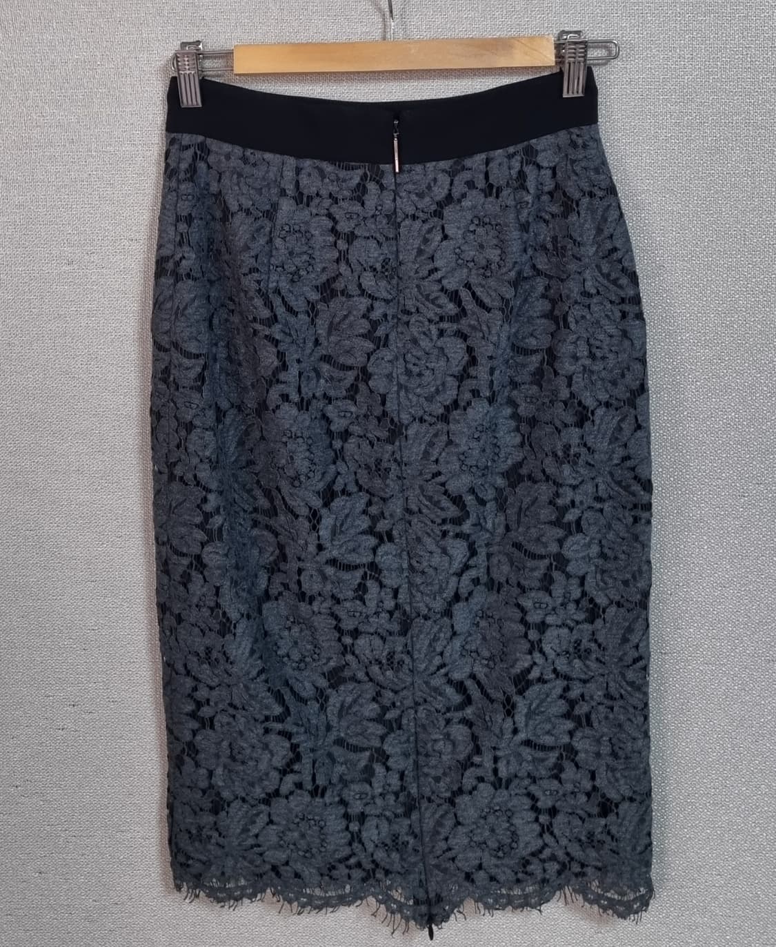 38사이즈) MSGM 그레이 레이스 스커트 상품이미지2