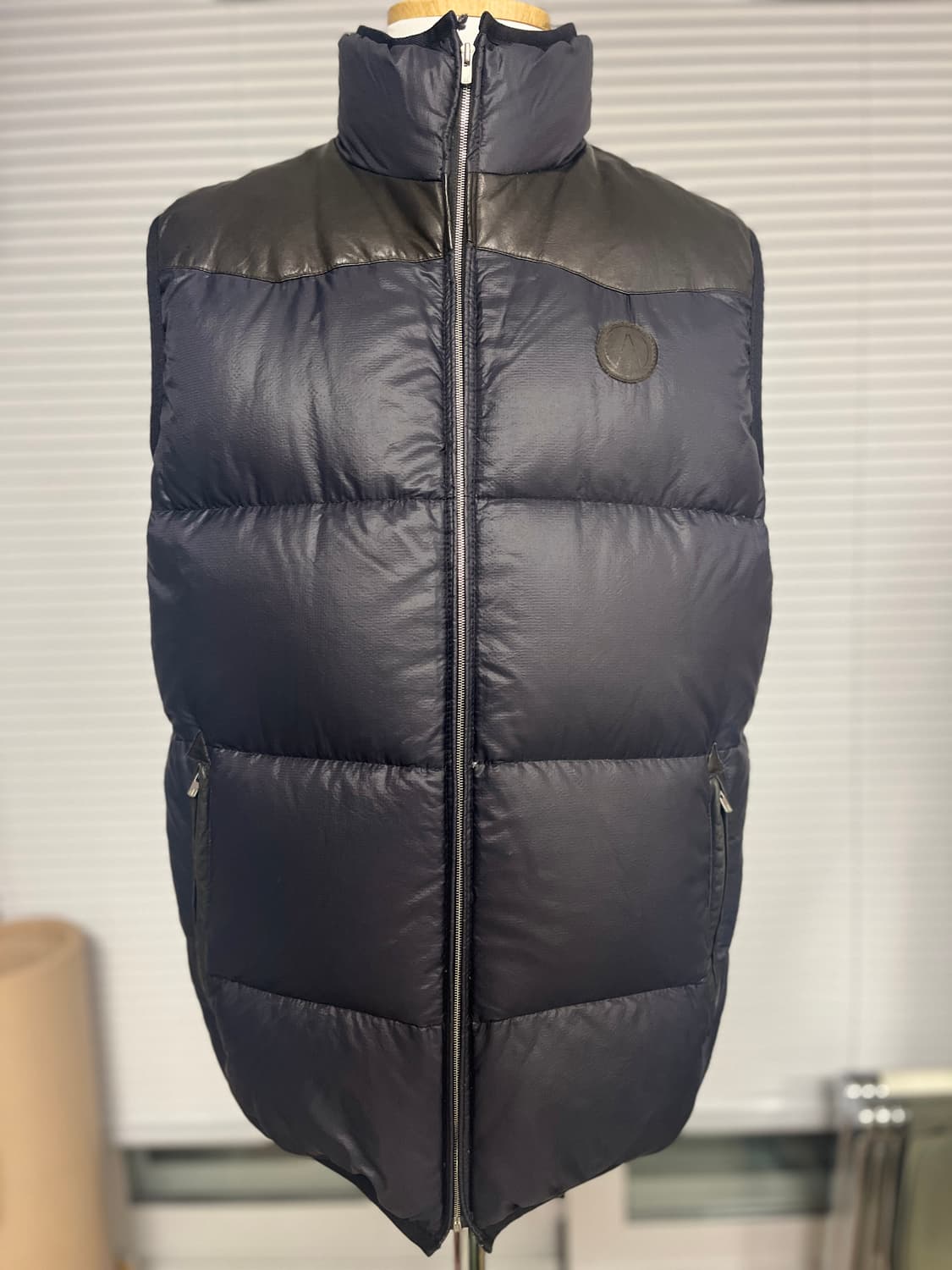 VISVIM 올드비즈빔 올블랙 투톤 레더믹스 패딩베스트 L 상품이미지1