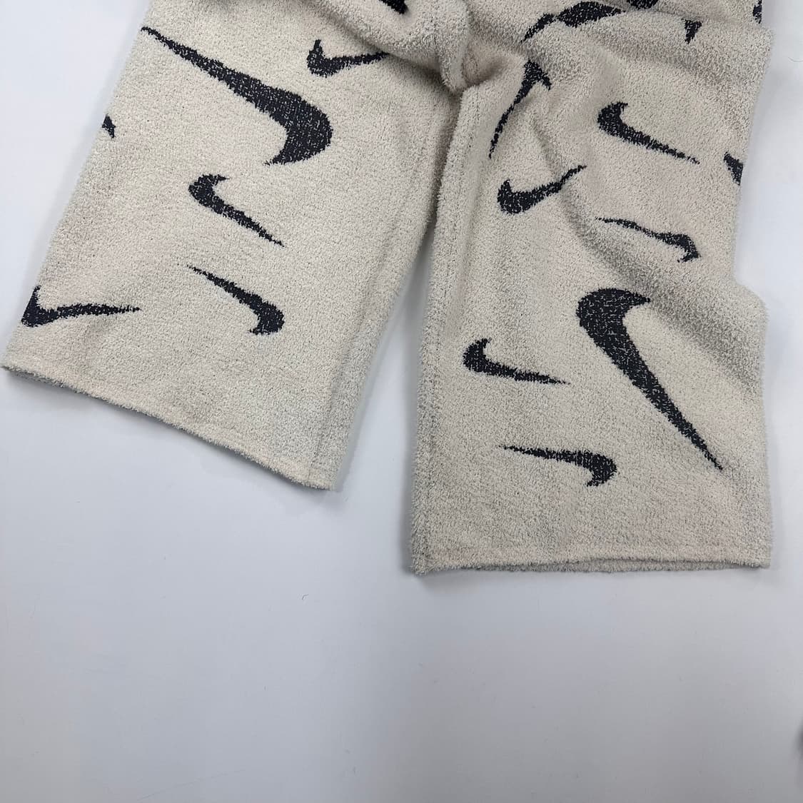 나이키 피닉스 코지 부클레 하이웨이스트 와이드 니트 팬츠 상품이미지6