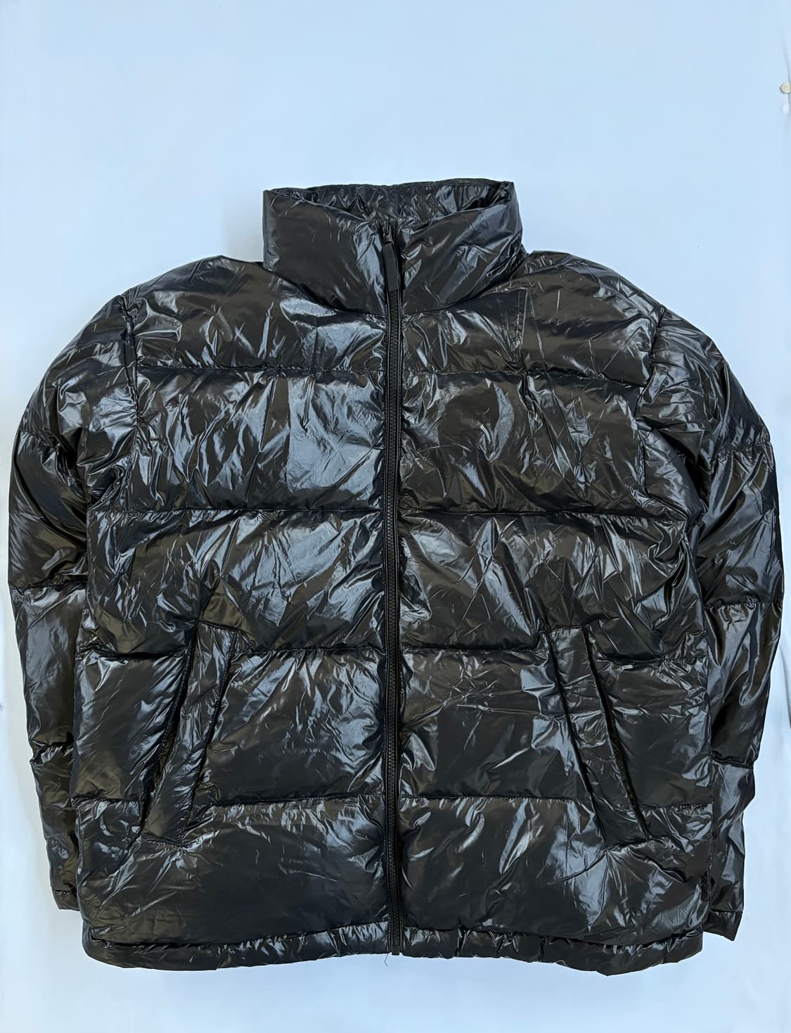 무신사 스탠다드 글로시 숏 다운 푸퍼 패딩 상품이미지4