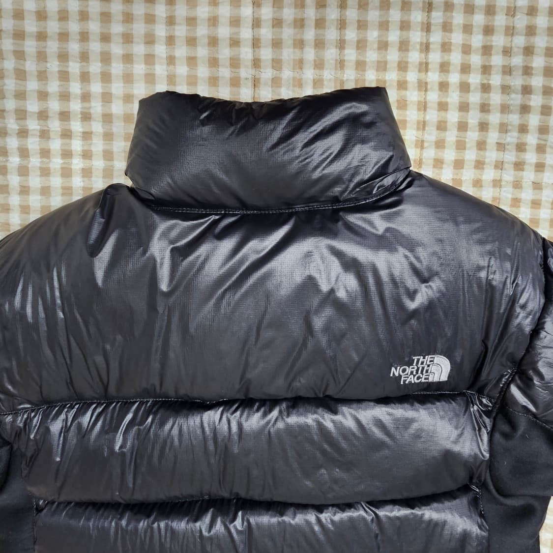노스페이스 구스다운 경량패딩 남자100 상품이미지8
