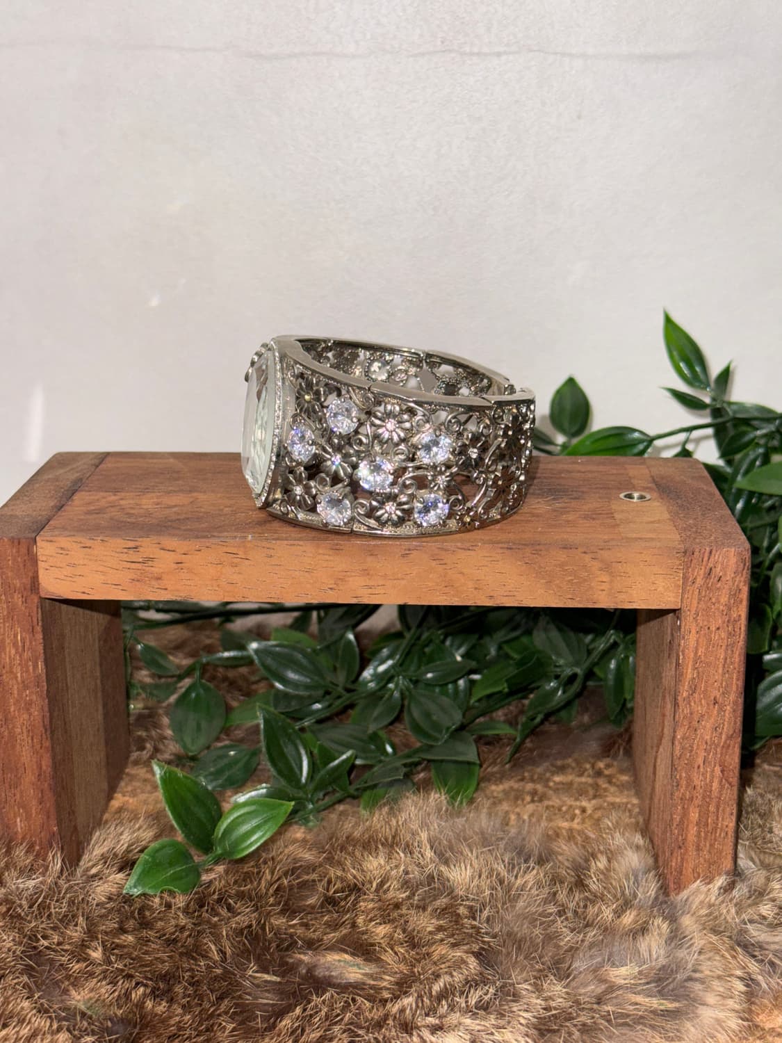 Silver gemstone flower cubic bangle 상품이미지4