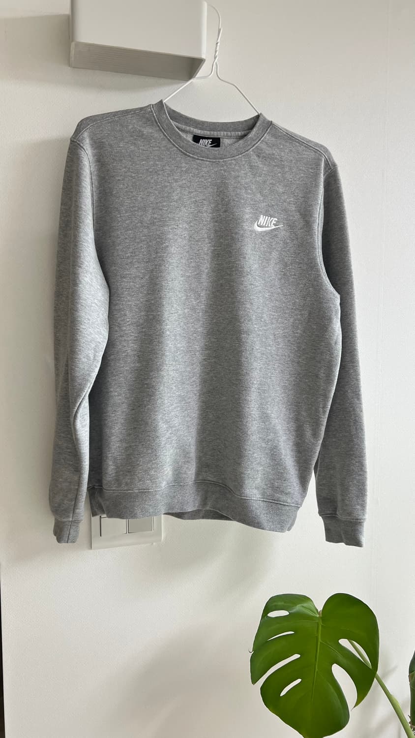 나이키 맨투맨 회색 M 상품이미지1