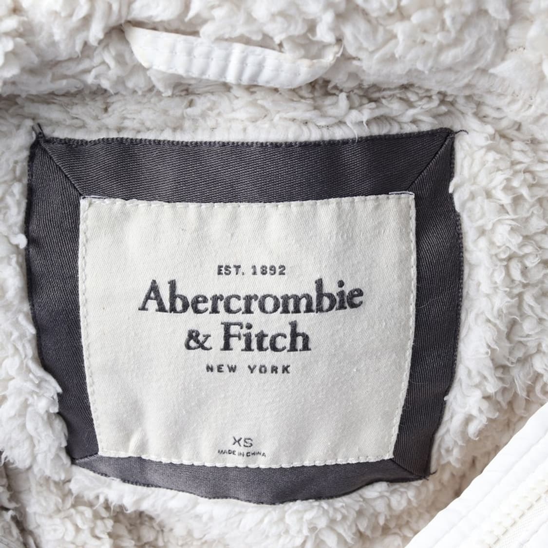 아베크롬비 패딩 XS 상품이미지6