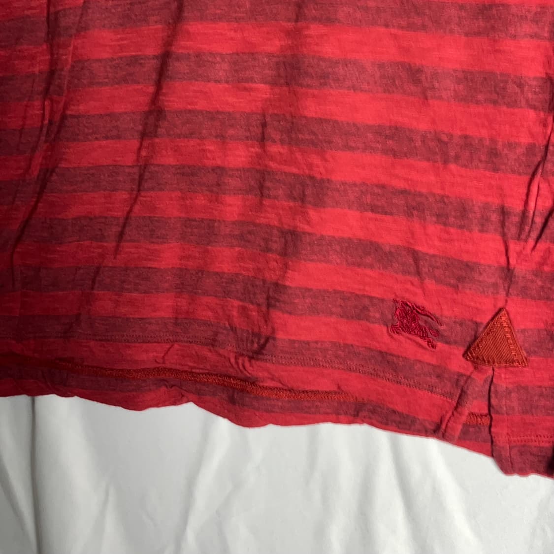 [Burberry] 버버리 런던 레드 스트라이프 래글런 롱슬리브 상품이미지3