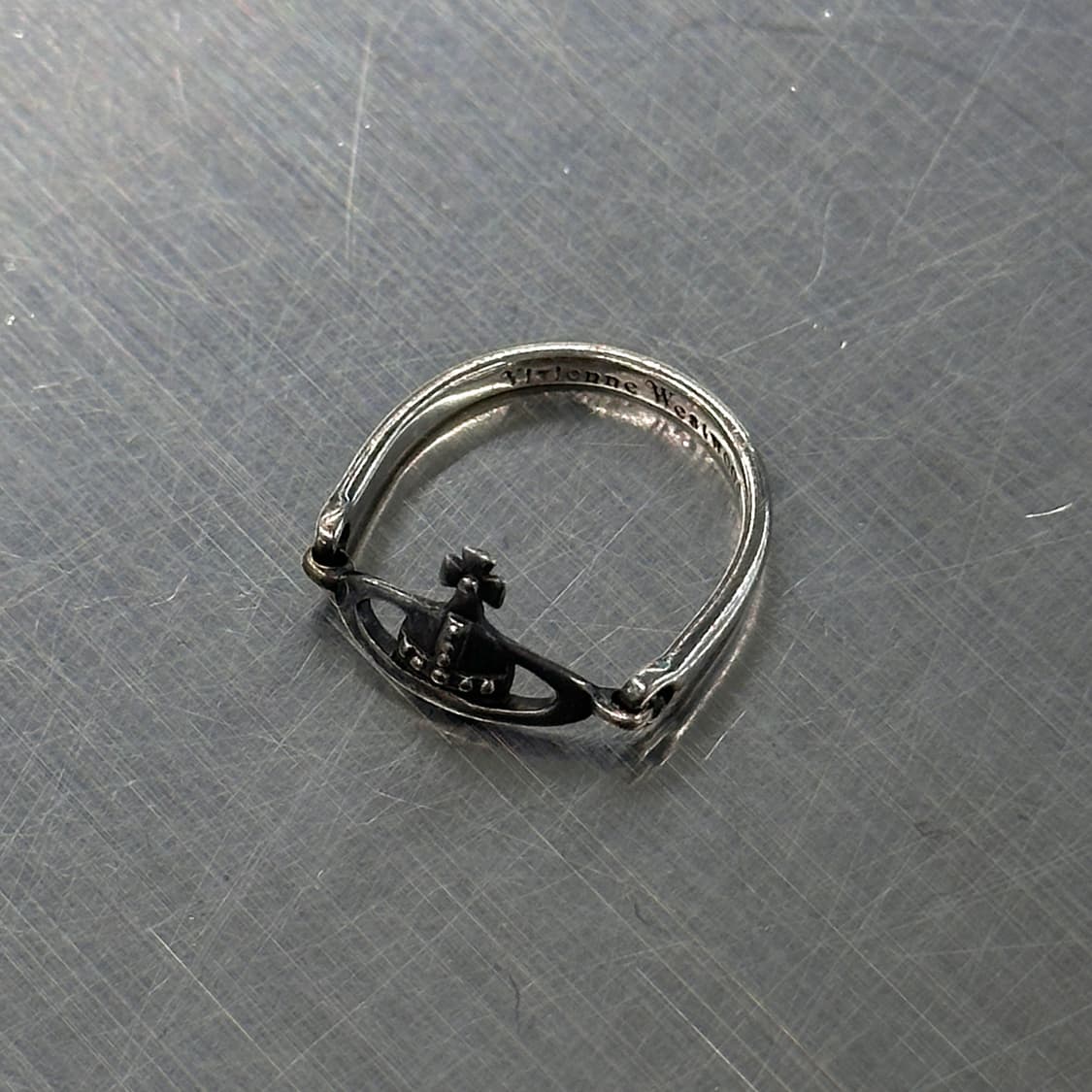 비비안웨스트우드 방돔 스털링 반지 상품이미지2