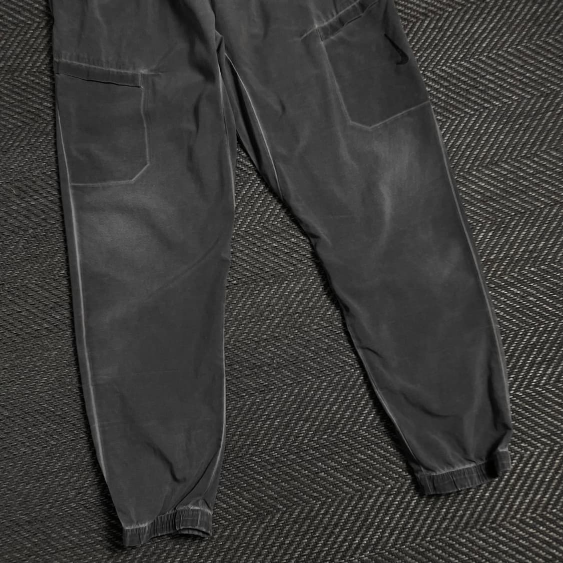 나이키 스우시 트레이닝 조거 팬츠 워시드 그레이y 4804 상품이미지3